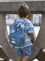 Play&Store: mini plecak z regulowanymi uchwytami Sharks Blue - obrazek 2