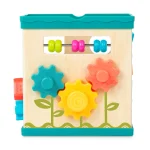 B.TOYS: Lil’ Learning Cube – drewniana kostka edukacyjna z sorterem, labiryntem i książeczką - obrazek 11