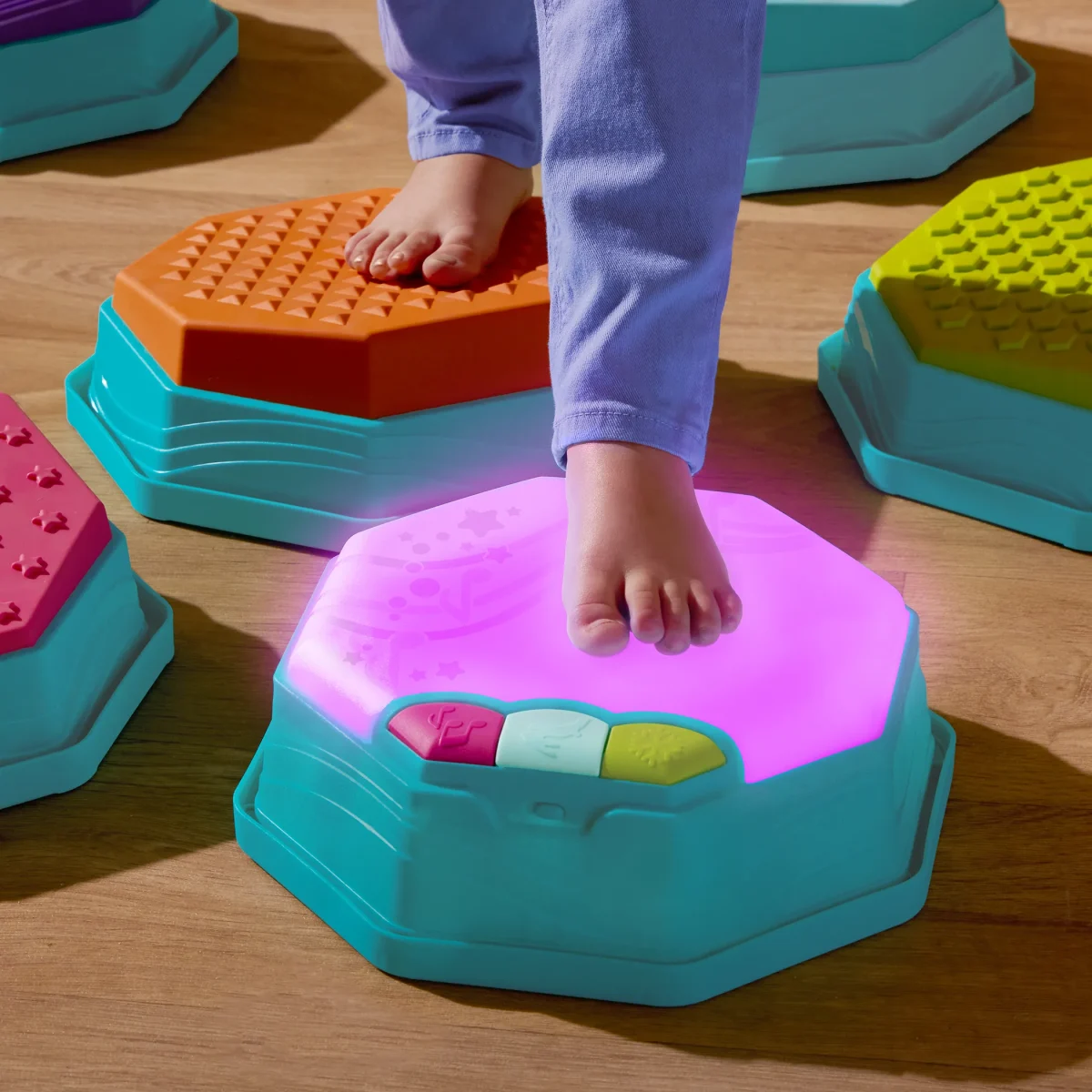 B.Toys: FALISTA ŚCIEŻKA SENSORYCZNA do balansowania z efektami muzycznymi - obrazek 5