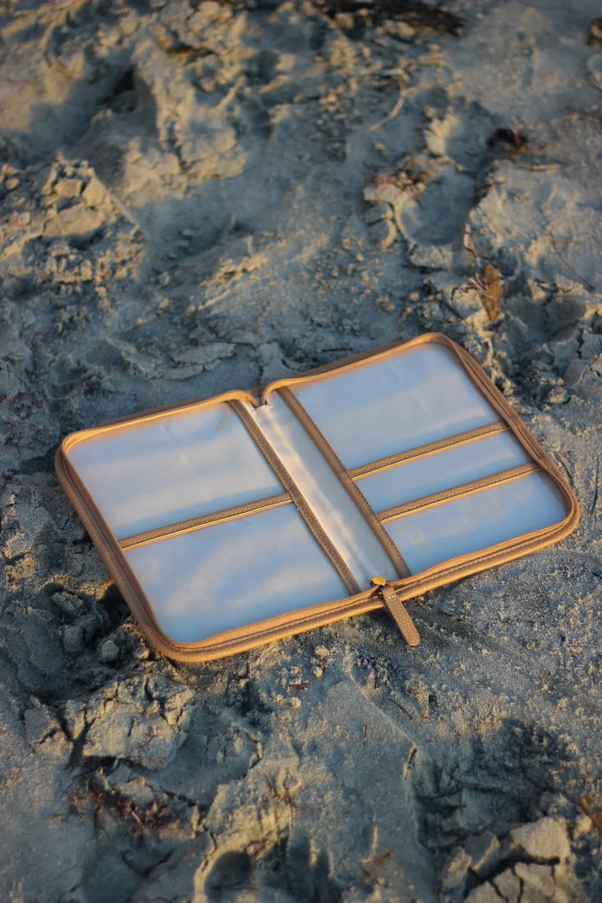 Organizer-4 Play&Store: organizer na dokumenty Camel - obrazek 2