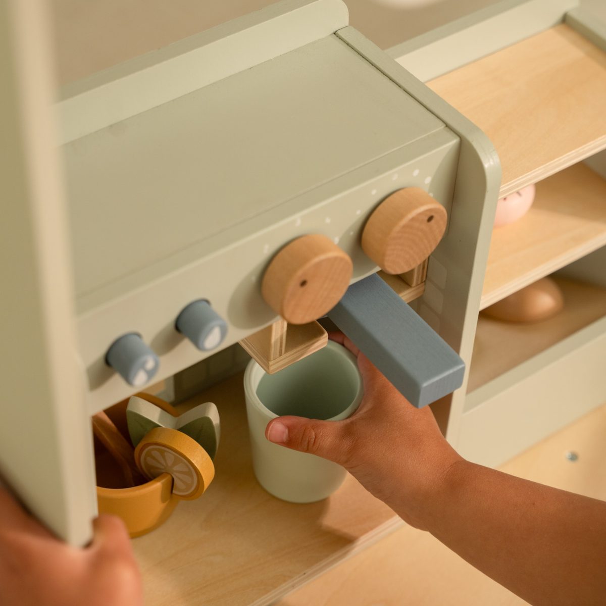 Little Dutch: drewniana kawiarenka - obrazek 2