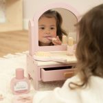 Little Dutch: drewniana toaletka z akcesoriami - obrazek 2