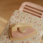 Little Dutch: drewniana deska do prasowania - obrazek 4