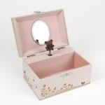 Egmont Toys®: Pozytywka - szkatułka, 4 Pory Roku