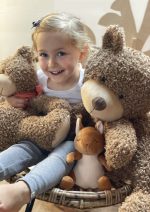 Egmont Toys®: Przytulanka - maskotka Miś Jules 55cm - obrazek 2