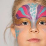 Namaki: zestaw 6 kredek do malowania twarzy Zaczarowane Światy - obrazek 3