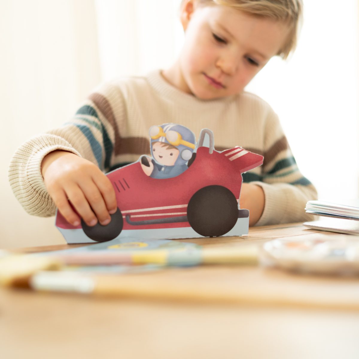 Little Dutch: kreatywny zeszyt z nożyczkami Jim & Friends - obrazek 4