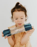 Jellystone: sensoryczna butelka DIY Galaxy Galaktyka - obrazek 4