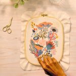 Djeco: AGA Atelier 10 - zestaw artystyczny haft koralikowy 15+ - obrazek 6