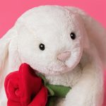 Jellycat: Wesoły Króliczek z Różą 31 cm - obrazek 2
