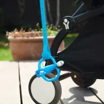 Matchstick Monkey: zawieszka silikonowa mocująca do wózka MULTI MAXI Blue 55 cm - obrazek 2