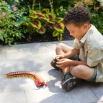 Terra by Battat: Zdalnie sterowana SKOLOPENDRA OLBRZYMIA brązowa 6+ - obrazek 5