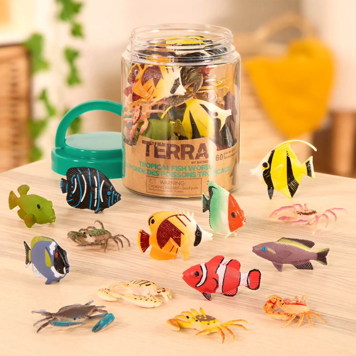 Terra by Battat: Zestaw 60 figurek w SŁOIKU - RYBY TROPIKALNE - obrazek 2