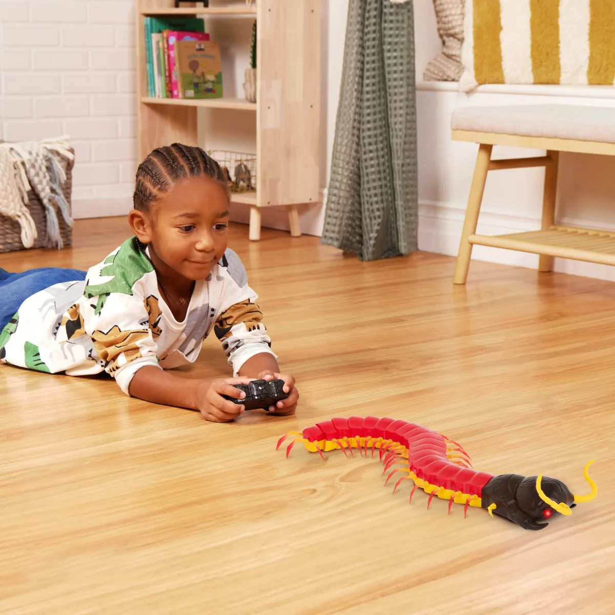 Terra by Battat: Zdalnie sterowana SKOLOPENDRA OLBRZYMIA czerwona 6+ - obrazek 2