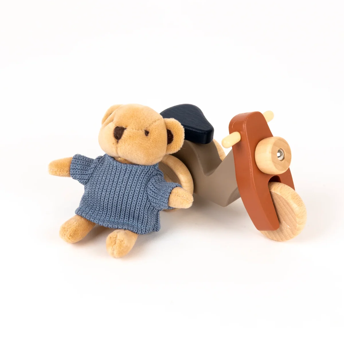 Egmont Toys®: Miś Alexis na Motorku Vespa 12m+ - obrazek 2