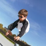 Ki ET LA okulary przeciwsłoneczne POP 4-7 Navy Red - obrazek 2