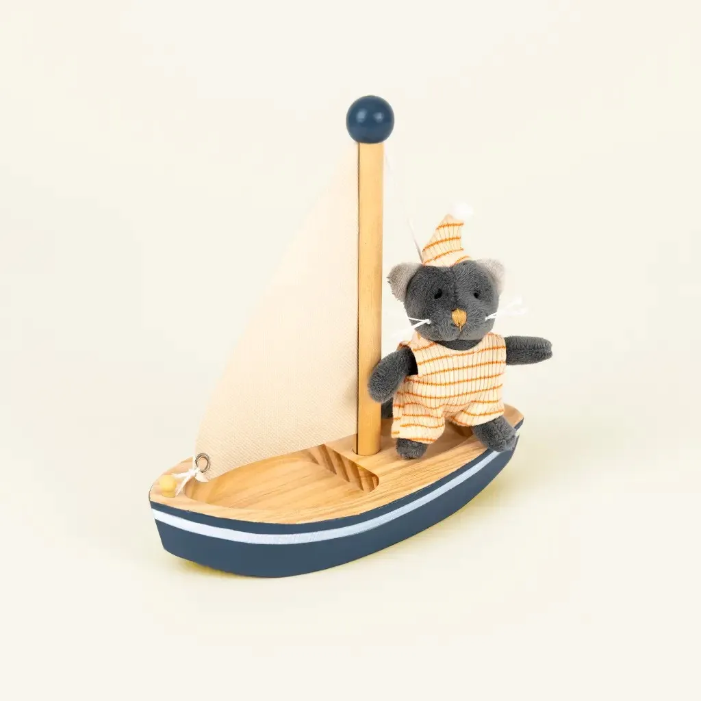 Egmont Toys®: Kotek Malo w drewnianej łódce 12m+ - obrazek 2