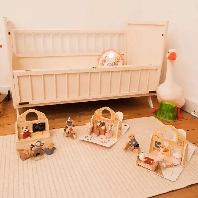 Egmont Toys®: Przenośny Gabinet Lekarski / Mini przyjaciele 3+ - obrazek 8