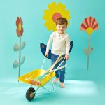 Janod Taczka dziecięca metalowa Mały Ogrodnik 2+ - obrazek 2