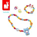 Janod Zestaw kreatywny do tworzenia drewnianej biżuterii Małe kotki 4+ - obrazek 3