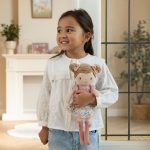 Little Dutch: miękka lalka Rosa 35 cm - obrazek 3